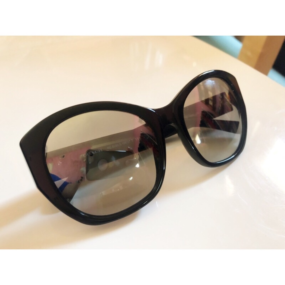 BRAND NEW COACH SUNGLASSES ❤️